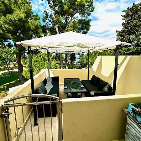 Mirta Deluxe Superior 5 Star Apartment, Your Piece Of Heaven By The Sea & Park, With Sea & Park View Novigrad  Ngoại thất bức ảnh